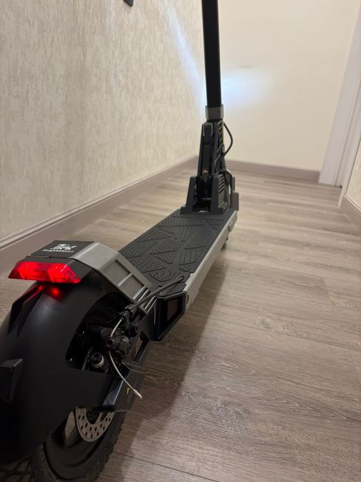 Электросамокат Kugoo