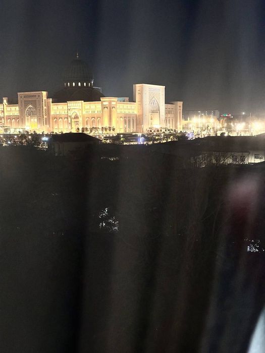 Себзор 3/5/9 сотилади