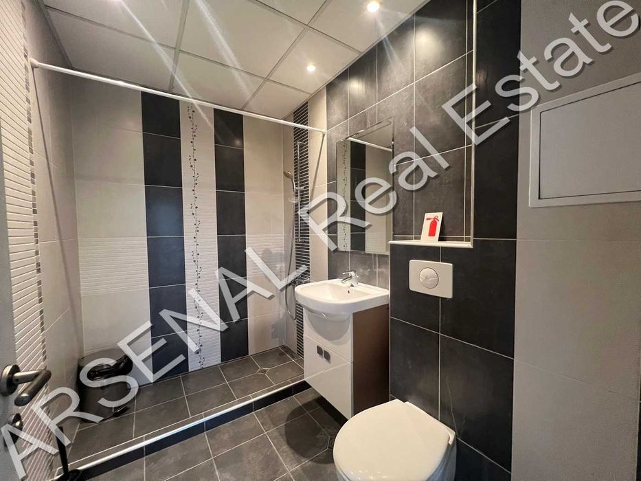 Офис под наем, Борово