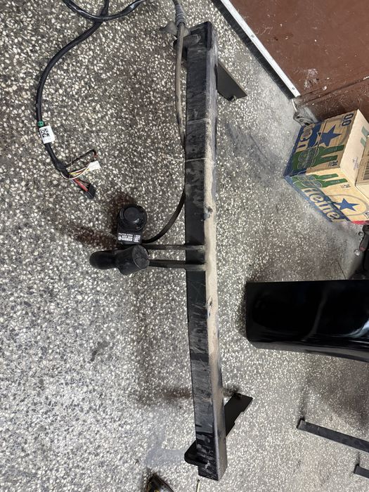 Теглич за Passat B6