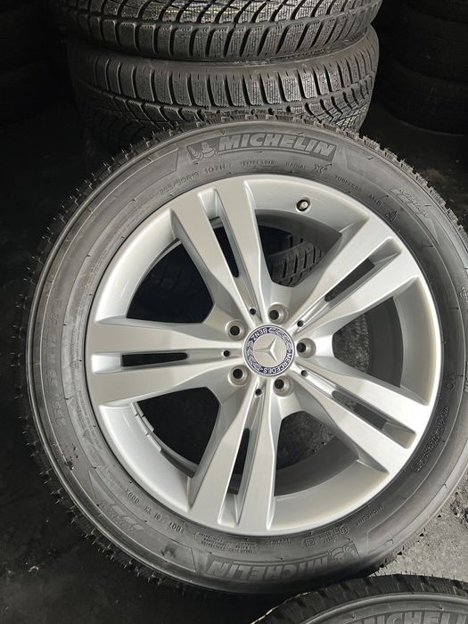 Roti NOI Mercedes  cod original (A1664010702  ) ML , GLE , GLK , GL + anvelope 255/50/19 , Michelin !