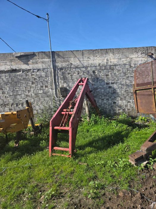 Braț TIH 445 fix cu cilindru hidraulic - Încărcător /