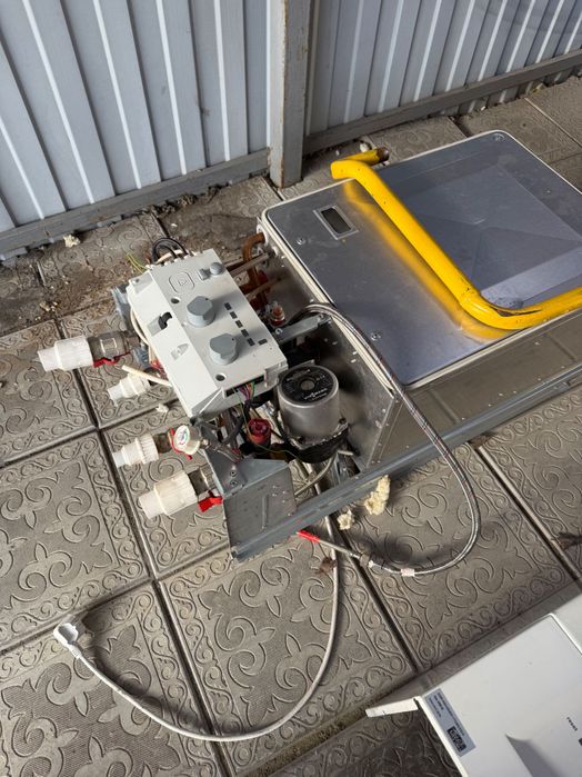 Продам котел BOSH