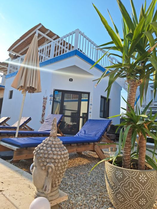 Beach Please! Cazare bungalow casuta vedere la mare  Costinesti