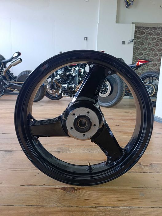 Предна джанта Kawasaki zx12r zx10r zx9r