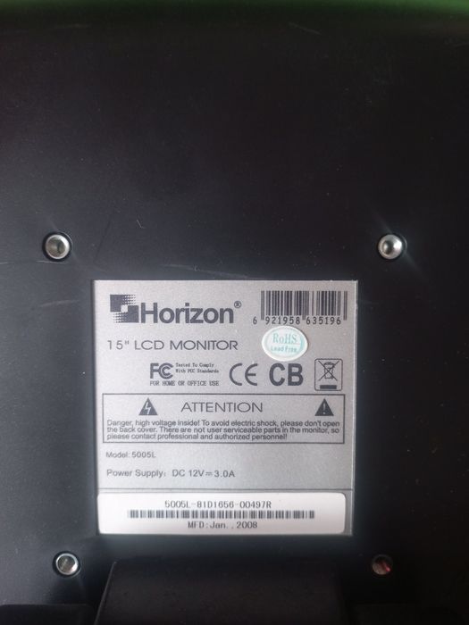 Componente pc și un monitor