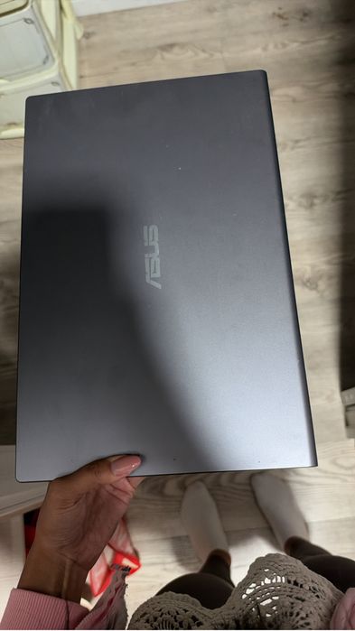 ASUS X515 /Intel Pentium Gold