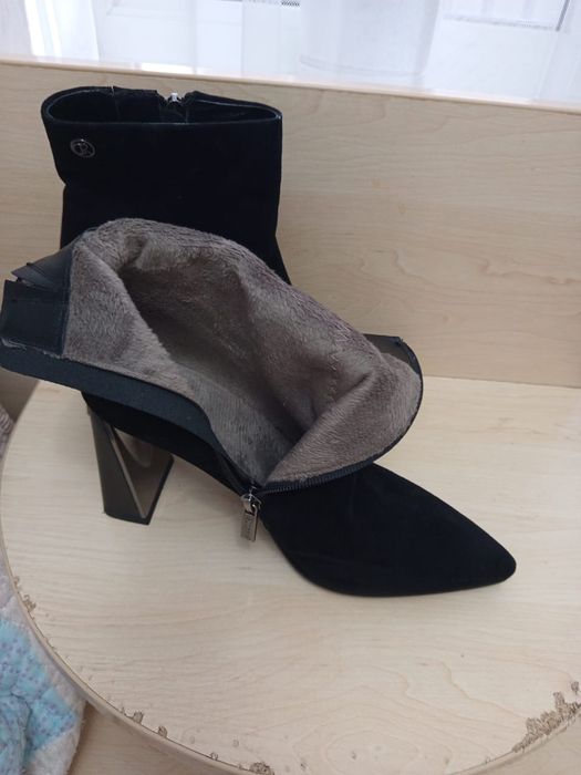 Обувь женская 38 размер