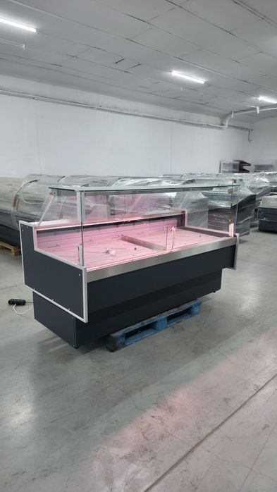 Месарска хладилна витрина 200х100