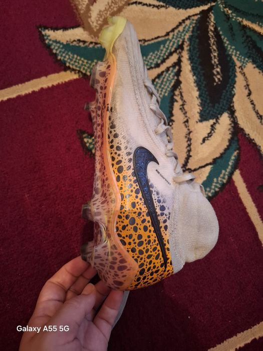 Фудбольный бутсы Nike