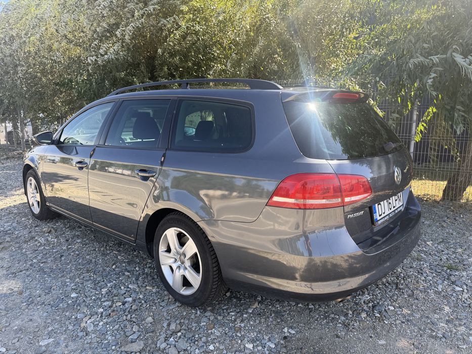 VOLKSWAGEN Passat 2011 — imagine 4