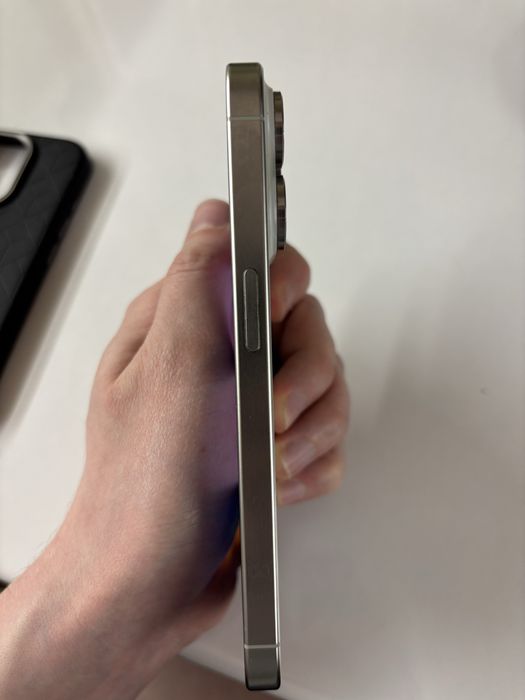 IPhone 15 Pro 256 GB