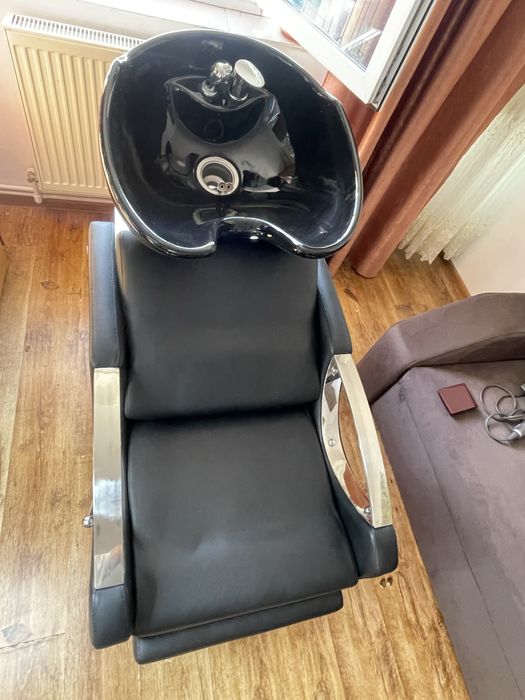 Scafă Coafor Profesională - Ca Nouă (Folosită doar 3 luni)