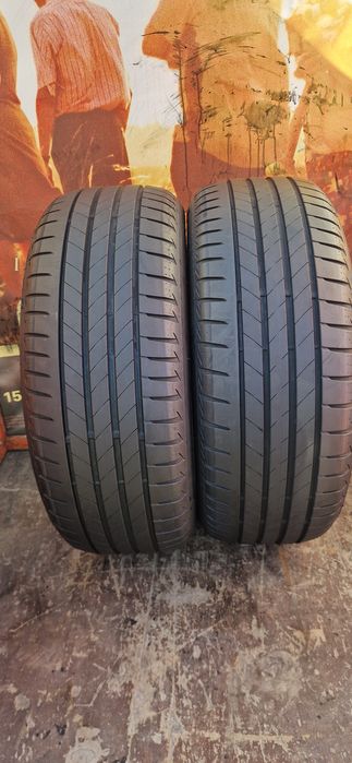 2 Anvelope Bridgestone 235 50 R19 de vara . Dot 2023