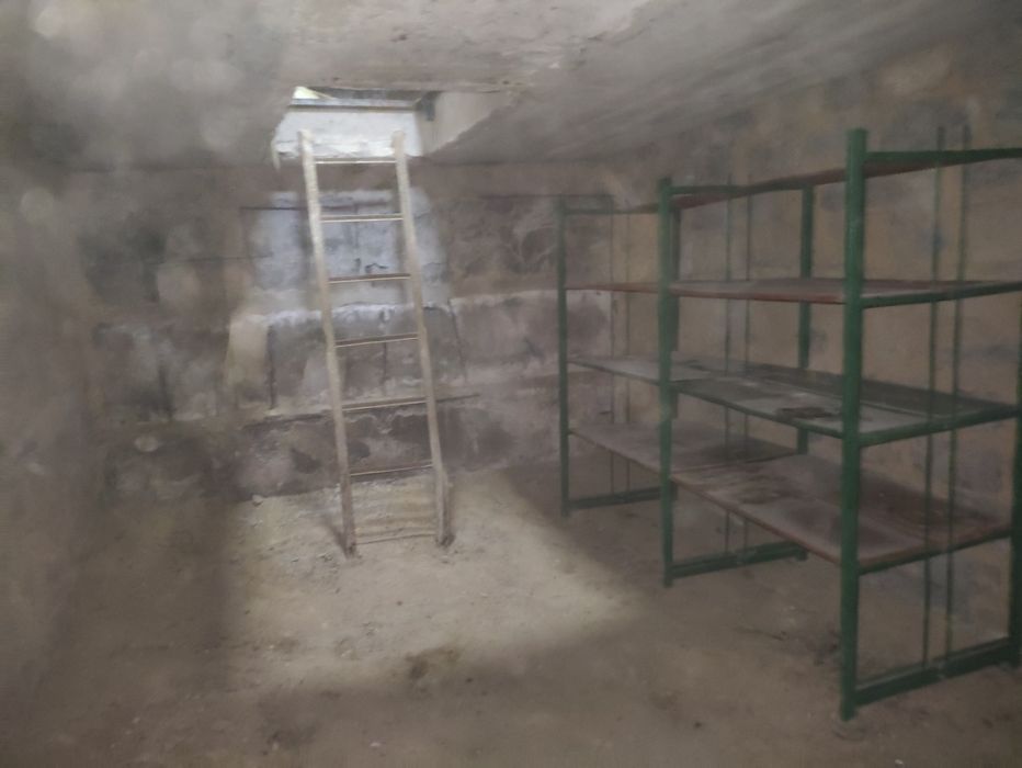 Сдам гараж в аренду на долгий срок,