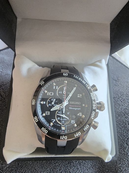 Мужской часы ...