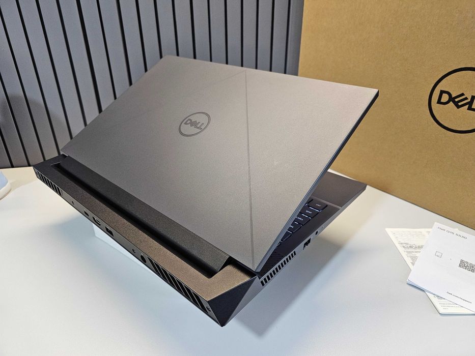 ПРОДАМ Dell G15 Игровой Ноутбук Core™i5-13450HX/8GB/512SSD/RTX3050*6GB