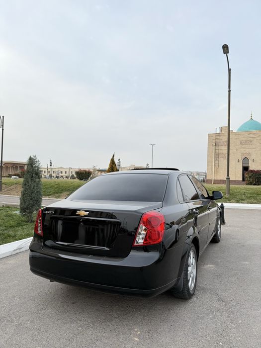 Jentra  Gentra sotiladi