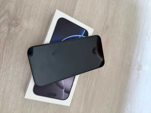 Telefon smartphone APPLE iPhone 16 Pro Max 5G, 512GB, Black Titanium, ca nou