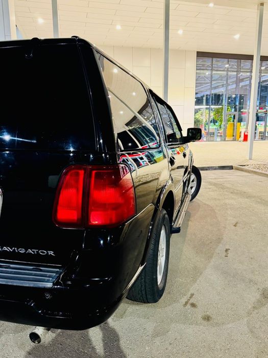 Продам Lincoln Navigator