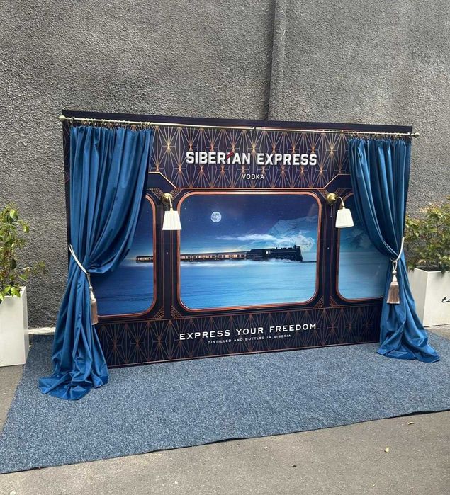 Photocorner, arcade si decoruri pentru evenimente si firme