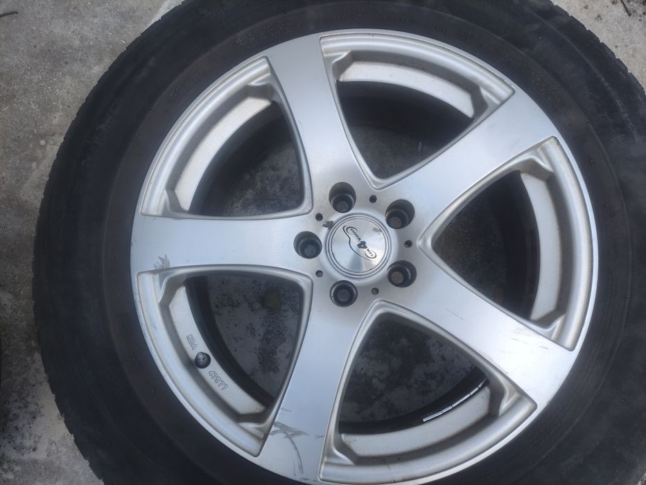 Джанти с летни  гуми 5х114.3  245/60/18