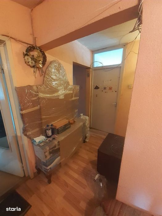Apartament 4 Camere Decomandate, 80 mp, 2 Balcoane, etaj Intermediar,