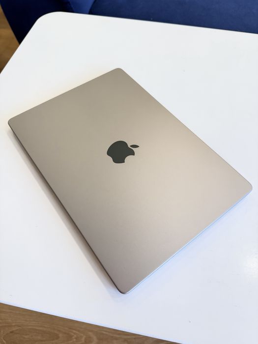 Macbook  Pro 14 M1 Max, 64Gb RAM, 1TB SSD *Перфектен*