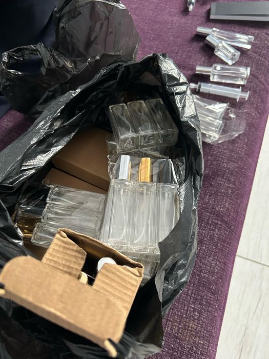 Продается флаконы для парфюма