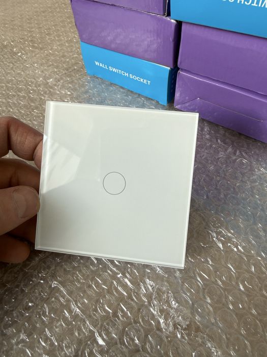 Луксозни контакти + USB USB-c и ключове