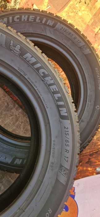 2 Anvelope Michelin 215 65 R17 M+S . Dot 2022