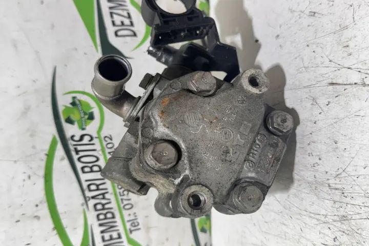 Pompa servodirectie mecanica Volkswagen VW Transporter 2010