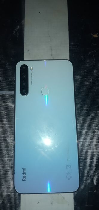 Продам Redmi note 8