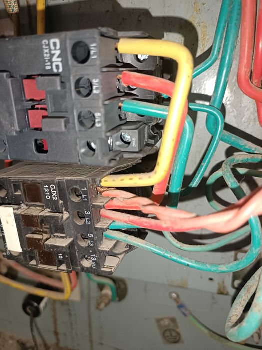 Elektrika va santexnika xizmati