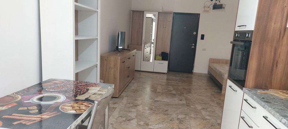 De închiriat garsoniera
