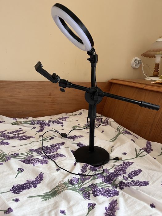 Ринг лампа за снимки и видеа Чисто Нова