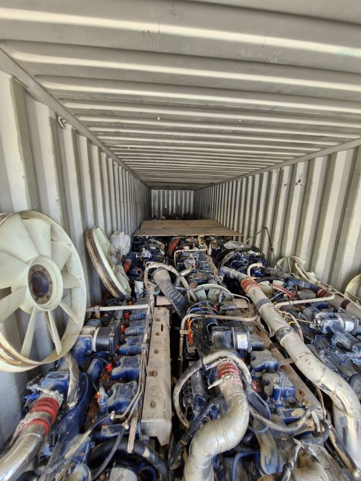 Gazli matorlar sotiladi. Shacman Howo Sitrak.