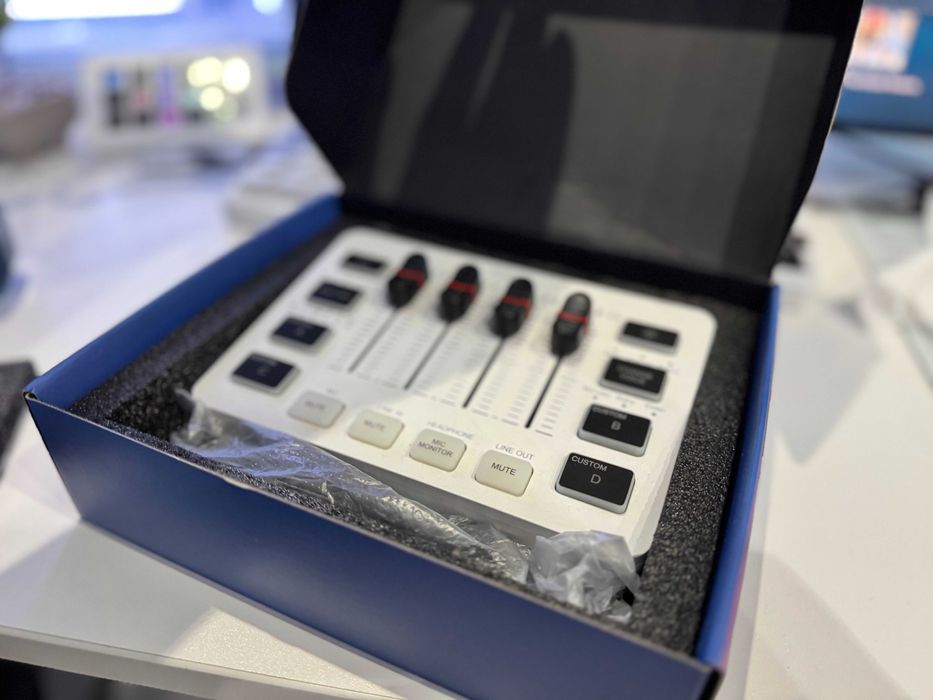 FIFINE AmpliGame SC3 Бял/White Mixer