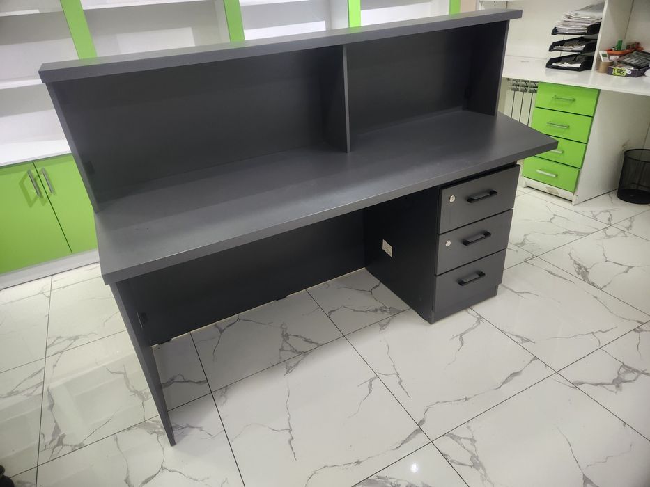 Офисный стол.. . Холати яхши