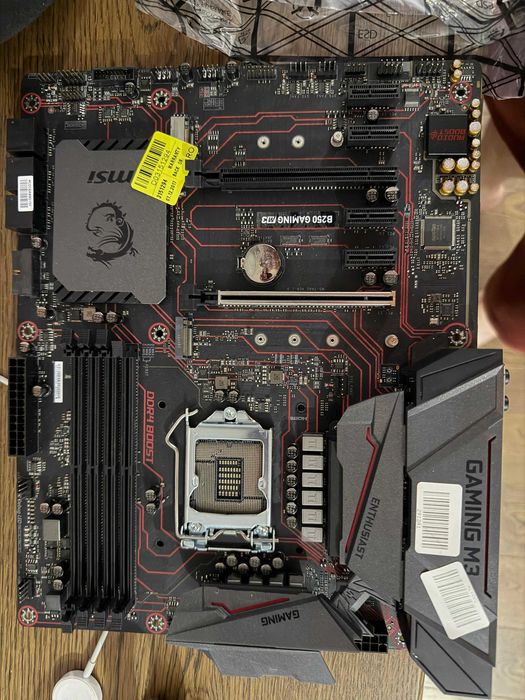 Placa de gaza B250 Gaming M3 Socket 1151