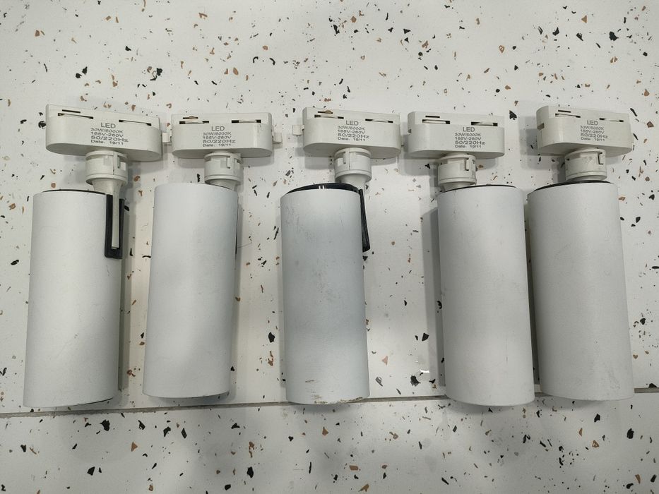 Продам трэковые споты.