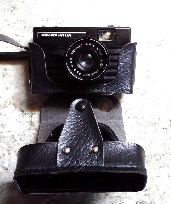 Фотоапарат Вилия + светкавица Уномат