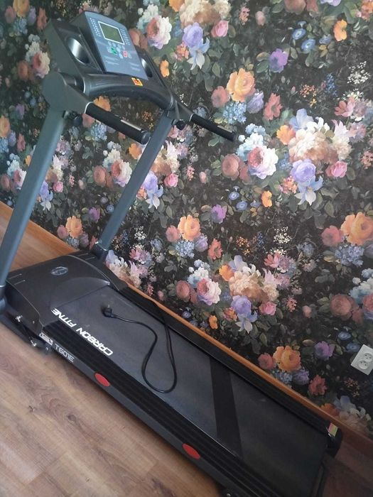 Продам беговую дорожку