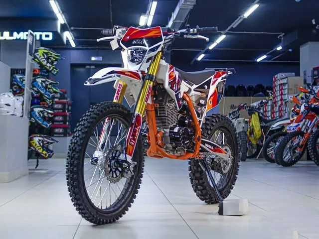 Regulmoto Athlete 250 21/18