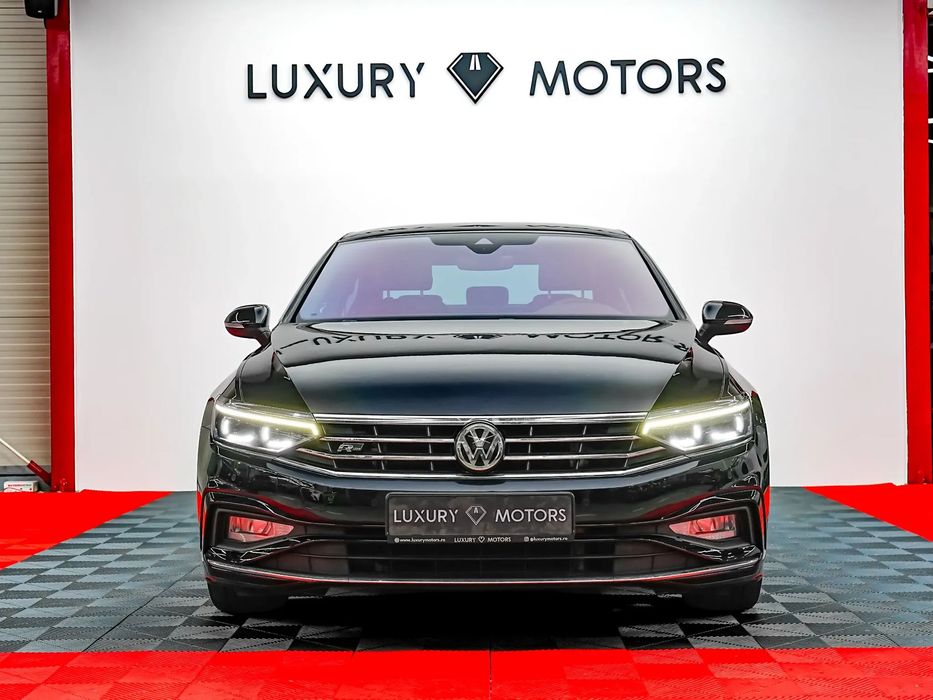 VOLKSWAGEN Passat 2021 — imagine 3