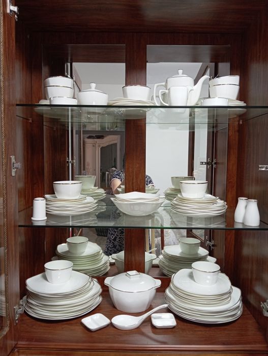 Сервиз на 12 персон