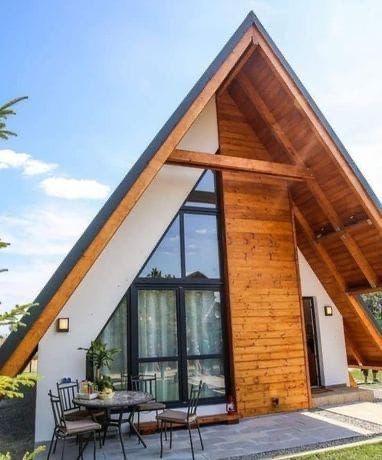 Cabane A-Frame din lemn