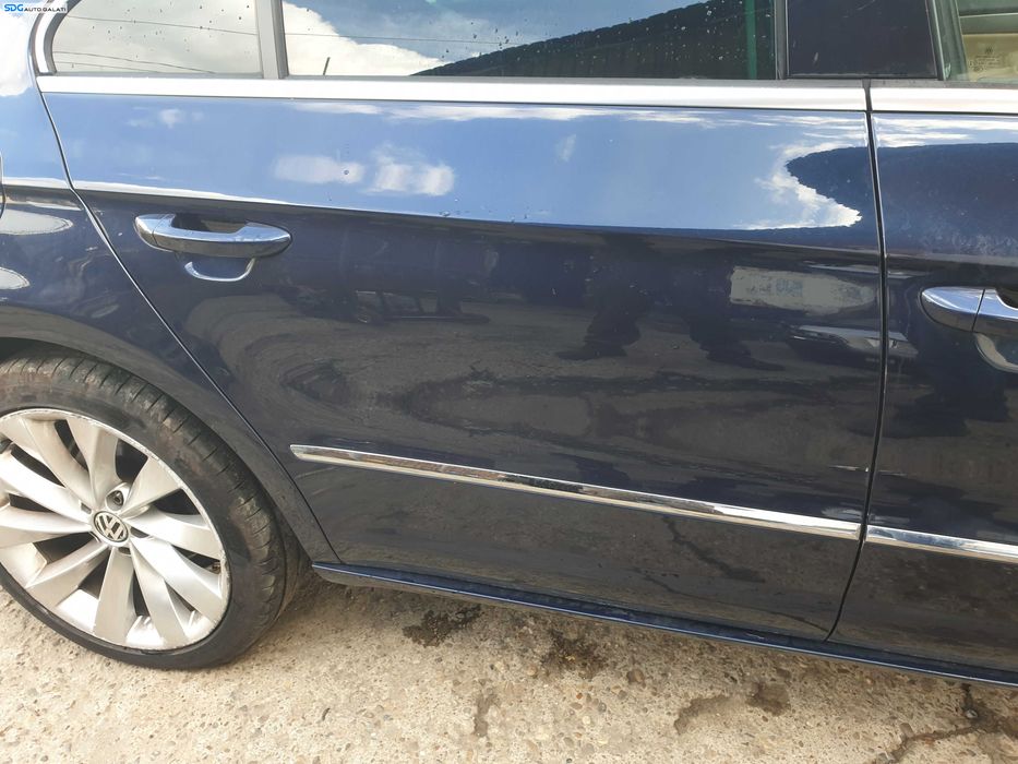 Usa Usi Portiera Portiere Dreapta Spate Dezechipata cu Defect Volkswagen CC 2012 - 2017 Culoare LH5X [K7659]