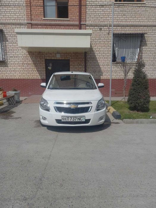 Chevrolet Cobalt 2025 — 3