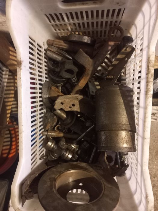 Запчасти от Волги  газели